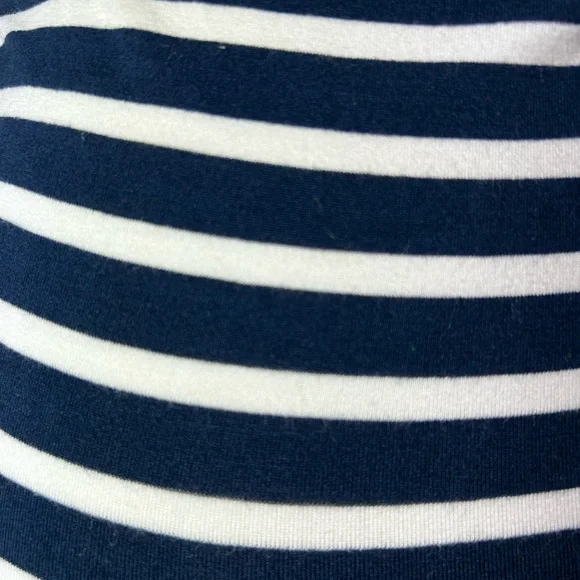 Liz Lange Navy and White Striped Cap Sleeve Maternity Top size XS EUC - Picture 2 of 9
